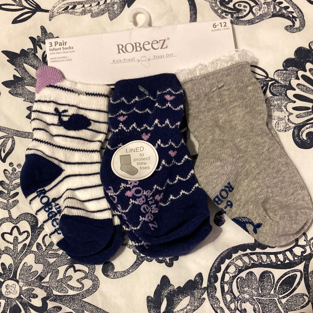 Robeez Infant socks
